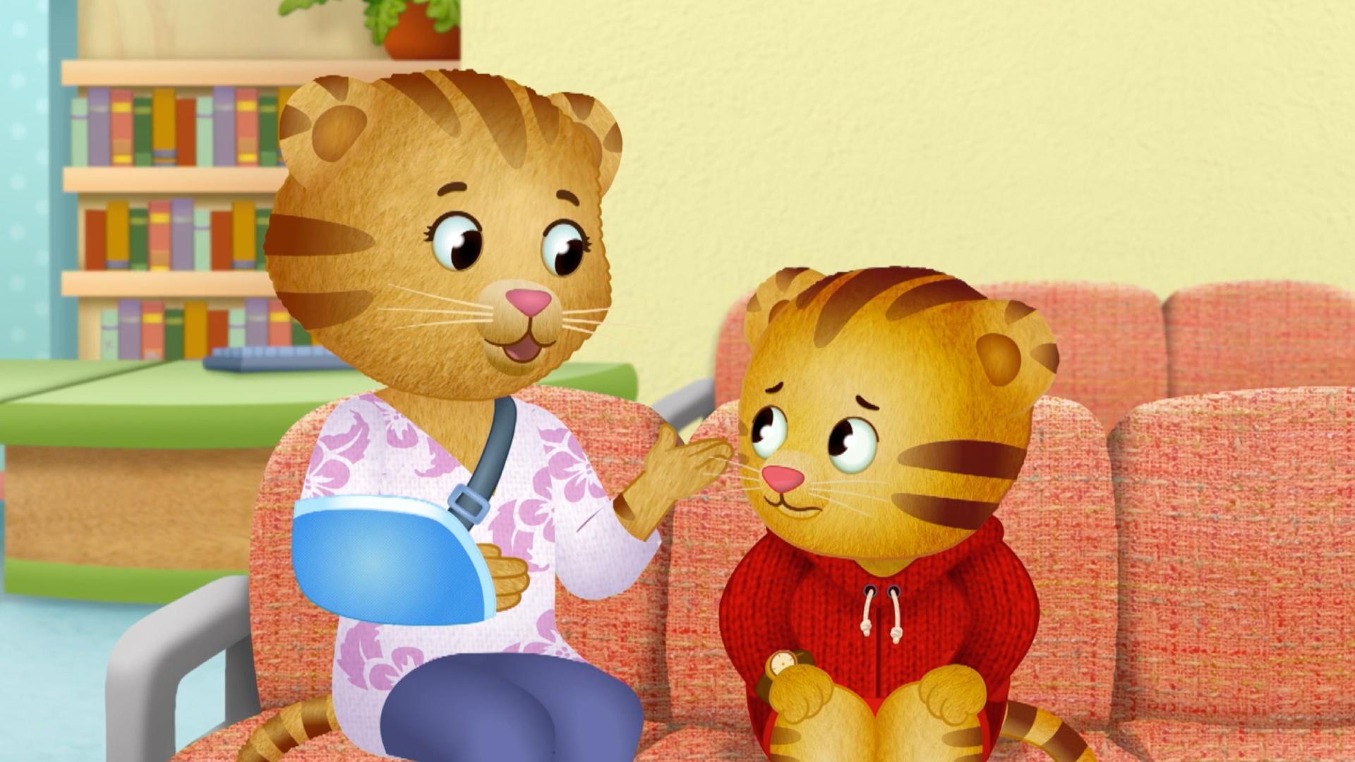 Daniel is worried when Mom Tiger hurts her arm./Jodi worries when she loses her stuffie.