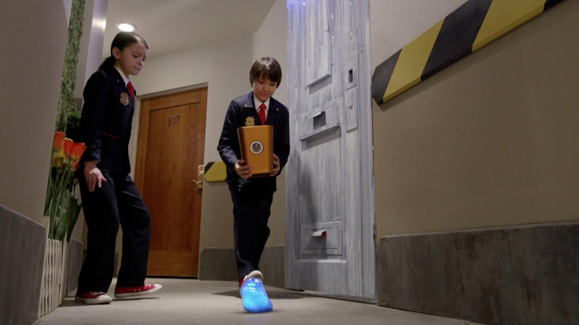 Rival agents try to catch a rogue blob. / People in town can't count backwards.